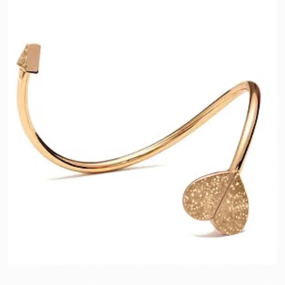 $68 Kate Spade Heritage Heart Metal Spade Flex Bracelet gold